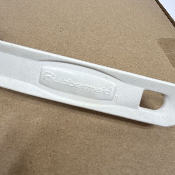 Rubbermaid White Serving Basting Solid Spoon Nylon Plastic 1973 Vintage USA - Picture 3 of 9